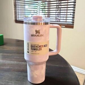 Stanley Adventure 40 oz Stainless Steel Quencher Tumbler TieDye Wisteria Purple